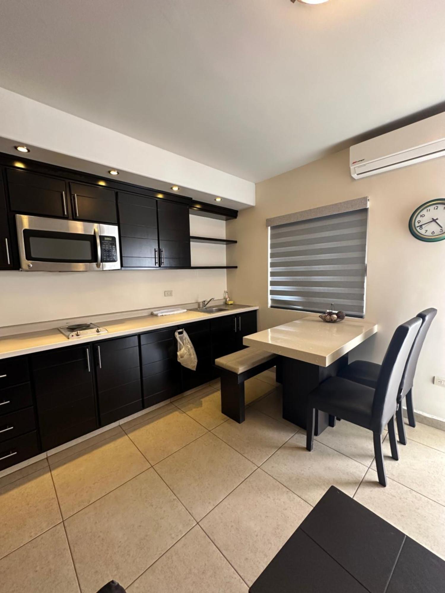 Toscana Suites Ciudad Obregón Exterior foto